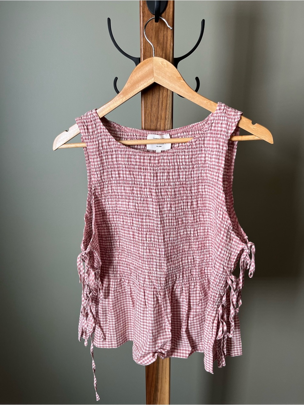 Bohme Jeremy Smocked Blouse in Berry - Picture 3 of 5